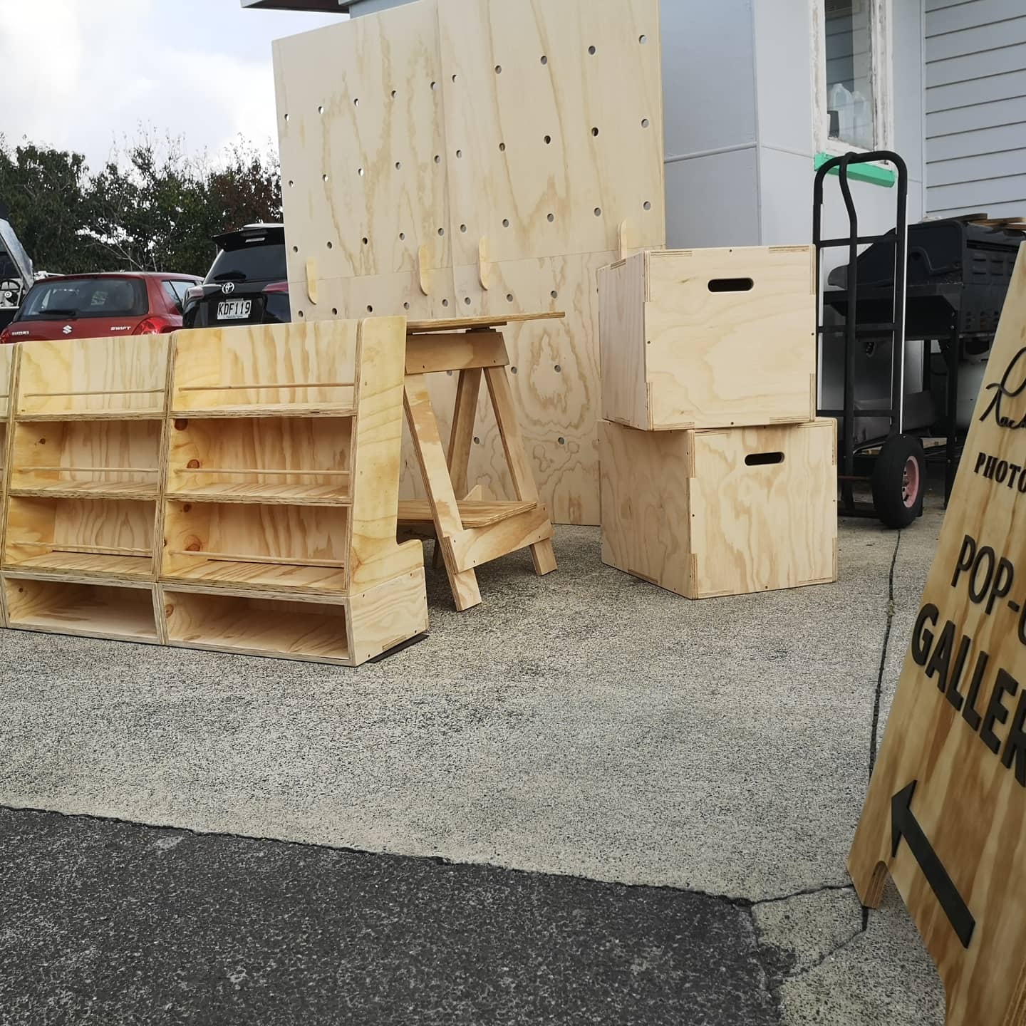 Custom Market Display Setup